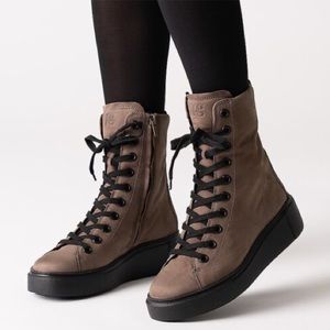 PAUL GREEN “Laurel” Lace-up Ankle Boots